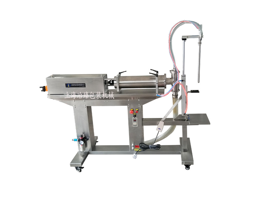 液体升降灌装机